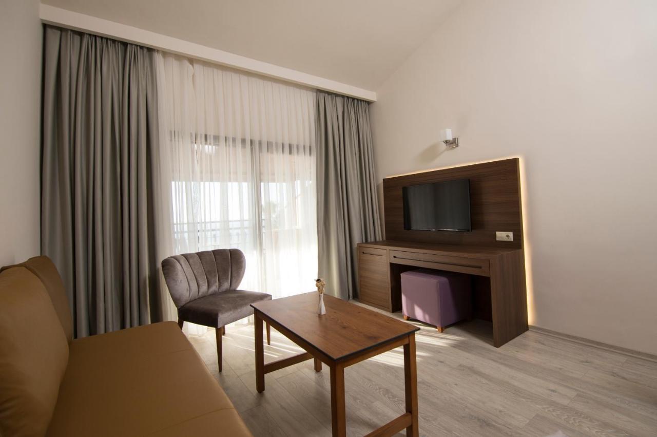 Neopol Hotel Кушадасы Экстерьер фото